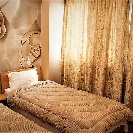 Jukebox Suite 2 Bedrooms - Big Balcony Thessaloniki Buitenkant foto