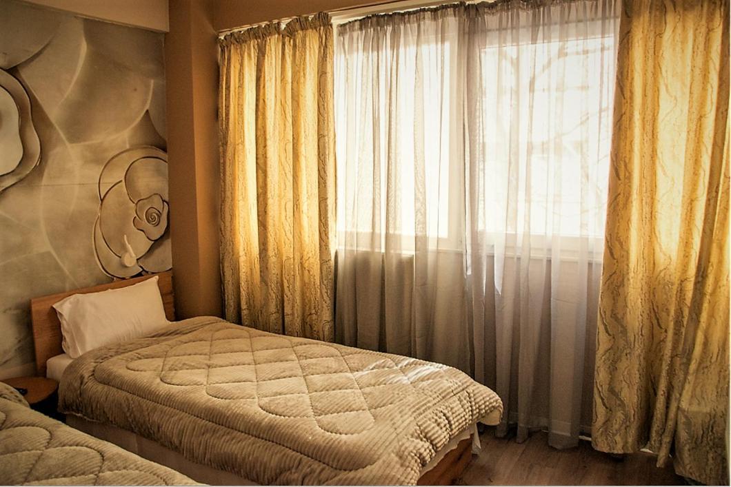 Jukebox Suite 2 Bedrooms - Big Balcony Thessaloniki Buitenkant foto