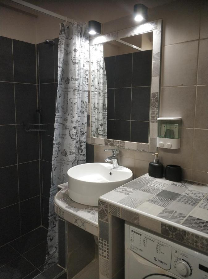 Jukebox Suite 2 Bedrooms - Big Balcony Thessaloniki Buitenkant foto