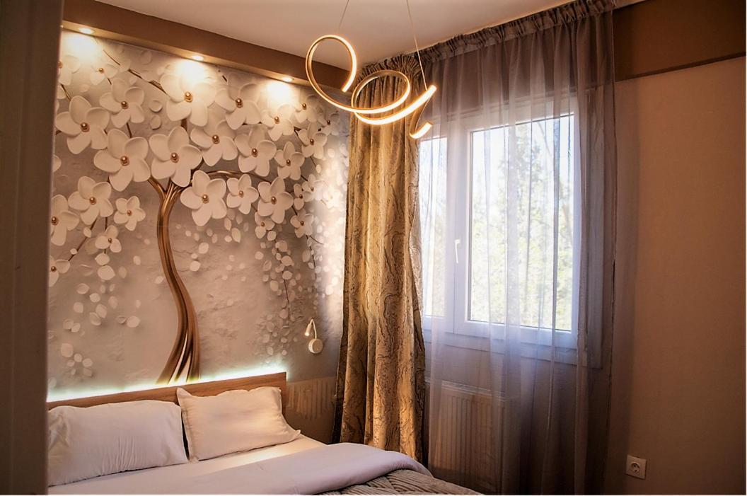 Jukebox Suite 2 Bedrooms - Big Balcony Thessaloniki Buitenkant foto