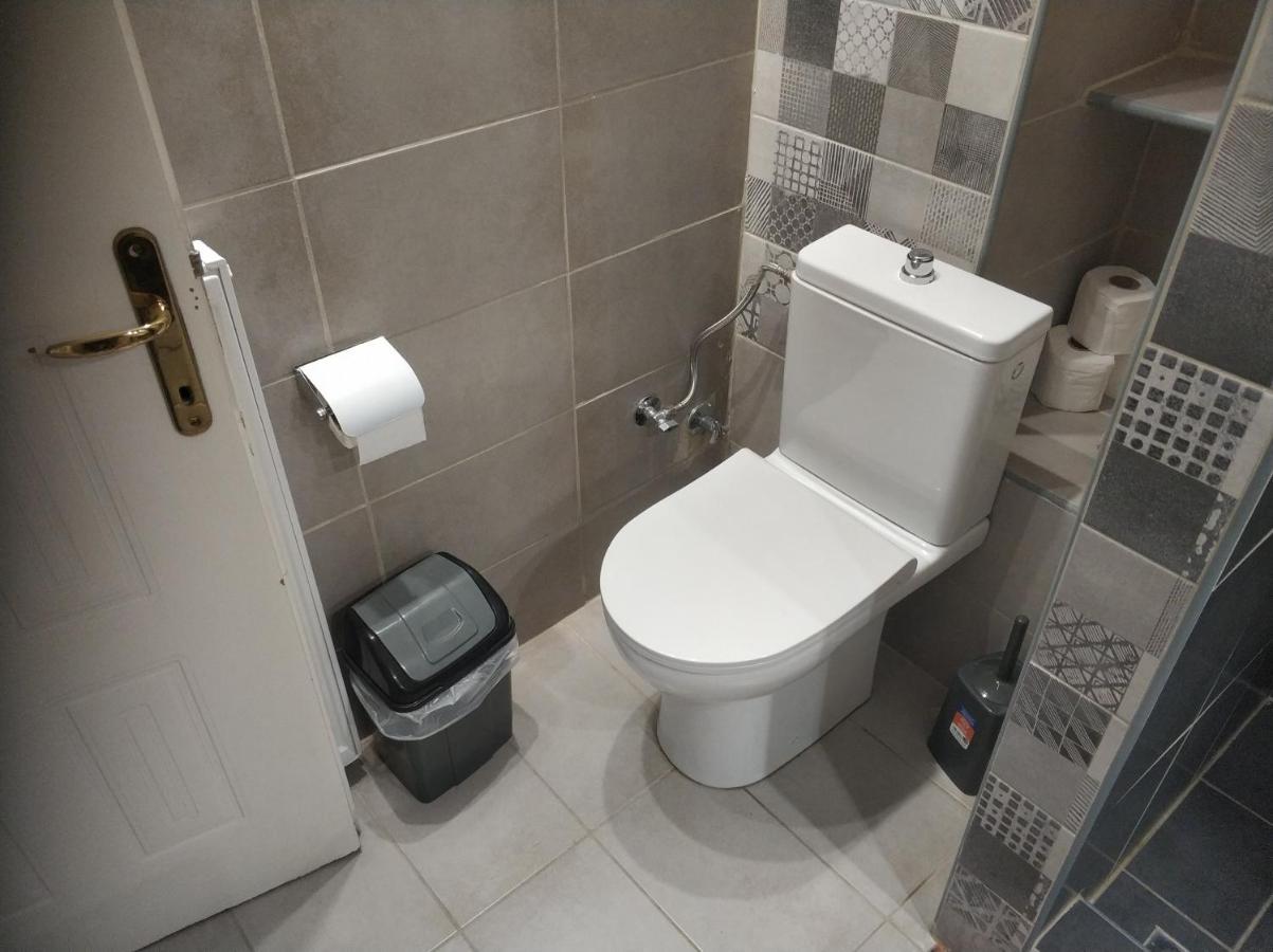 Jukebox Suite 2 Bedrooms - Big Balcony Thessaloniki Buitenkant foto